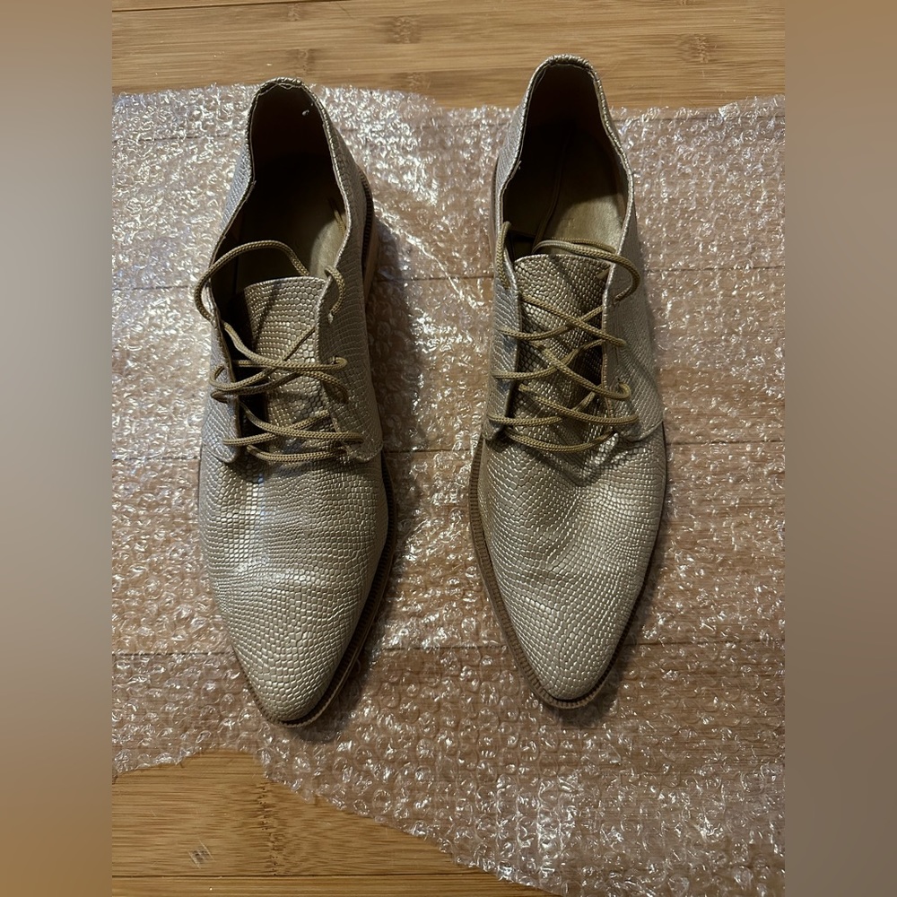 Cheetah Stiletto Flat Shoes